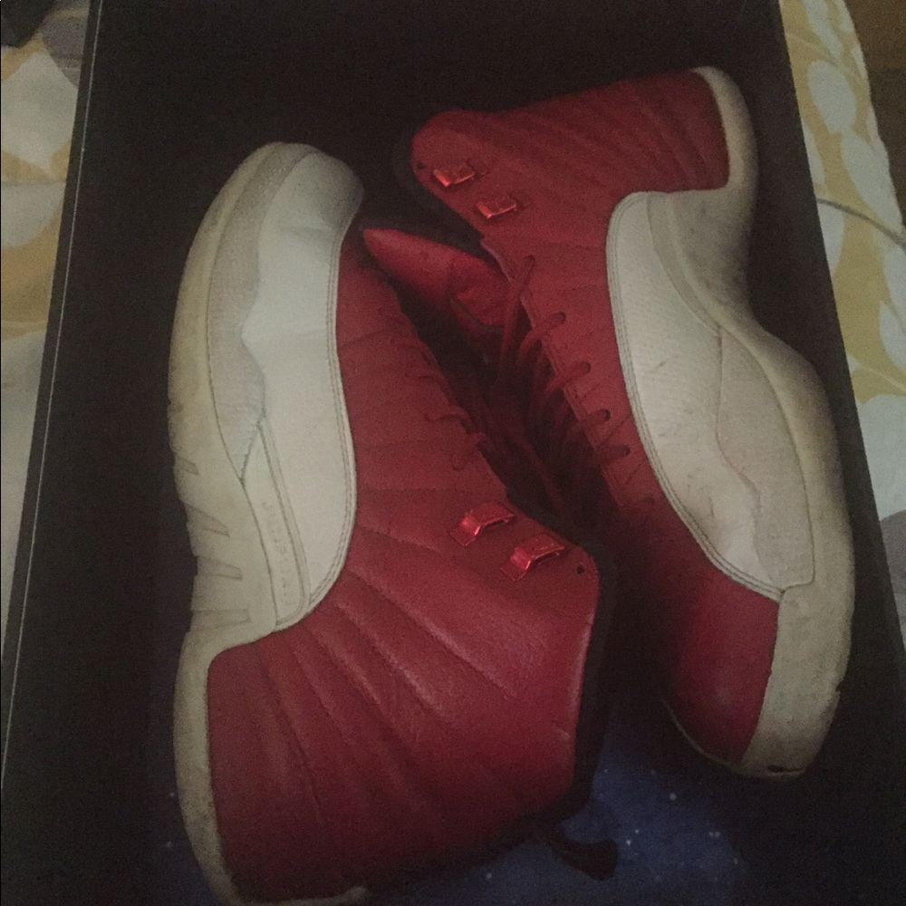 Gym Red 12s